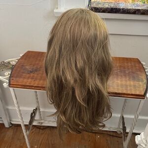 Luxurious Light Brown Women's Wig